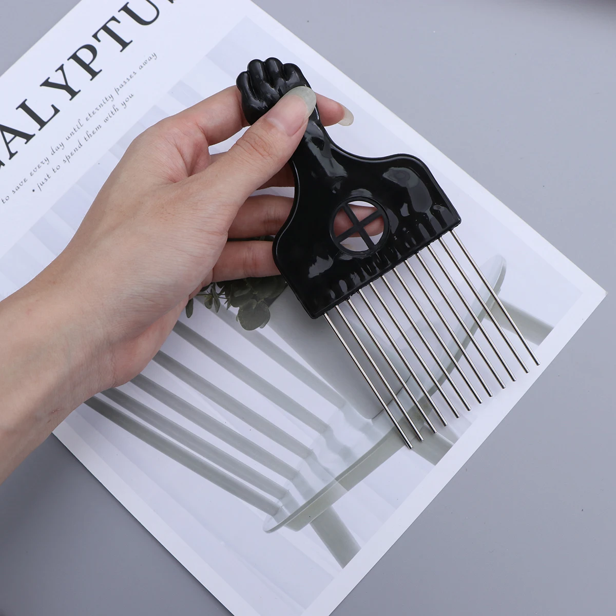 

Steel Needle Comb Grooming Detangle Wide Tooth Wet Hair Handle Combs Styling Salon Long Thick Tangled Adults Kids Smooth Teeth