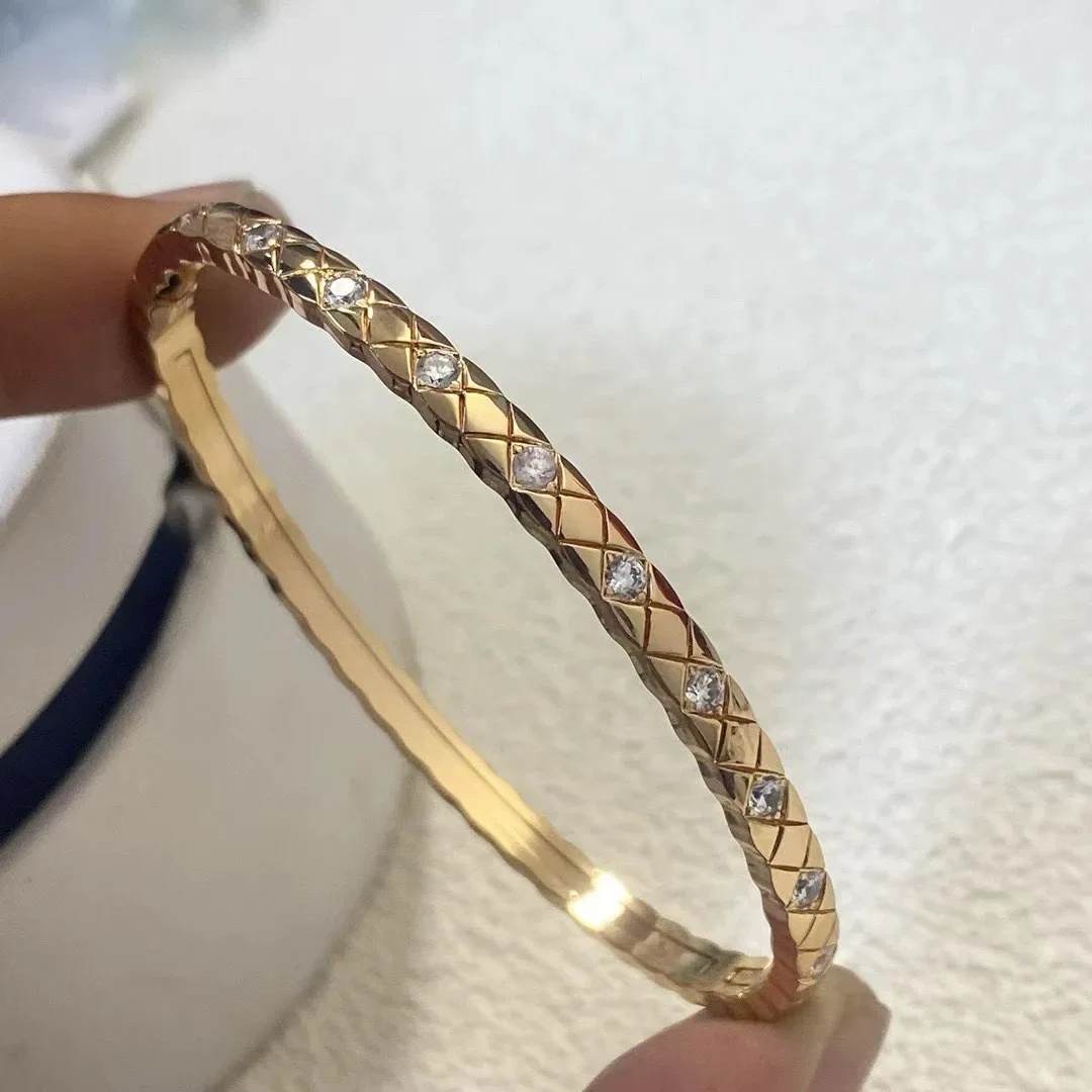 مزاجه الفاخرة 18K مطلية بالذهب تألق زركونيا أساور المرأة بسيطة تنوعا زوجين سوار هدايا مجوهرات الأزياء