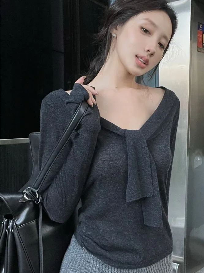 シックな V ネックロングスウェットニットセーター女性のスリムフィットピュアカラーベルト付きトップ韓国 Sle 秋の新着