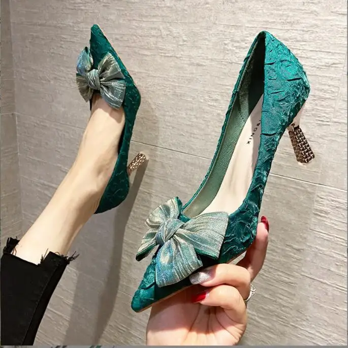 

New Sexy Green Silk Bowtie High Heels Pumps for Women Sexy Pointed Toe Metal Stiletto Heels Wedding Party Shoes Woman High Heels