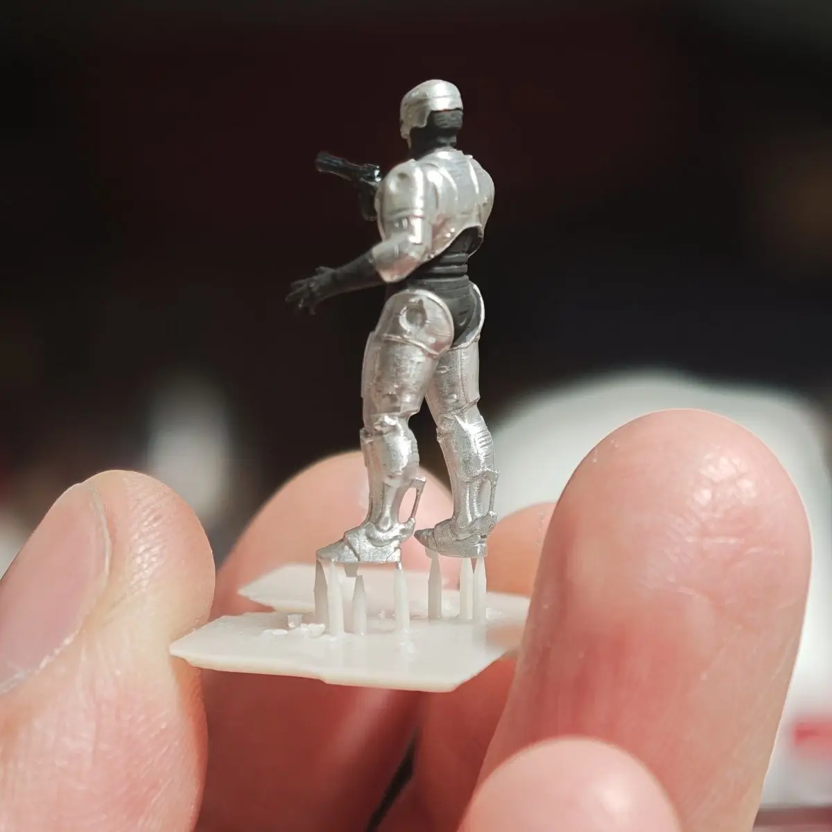 1/64 Figurine statiche in resina Modello di scena di auto Robocop Diorama