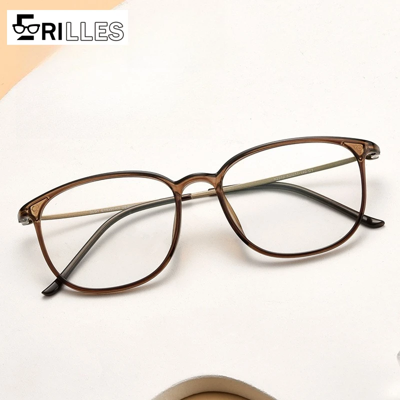 

Non-Magnetic Titanium Round Glasses, Featherlight TR90 Full Frame Retro Design for Artistic Lifestyles, Anti-Allergic