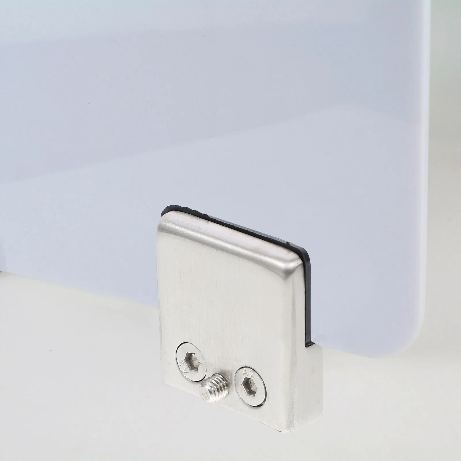 

4Pcs Glass Clamps Stainless Steel Efficient Practical Glass Panel Holding Bracket