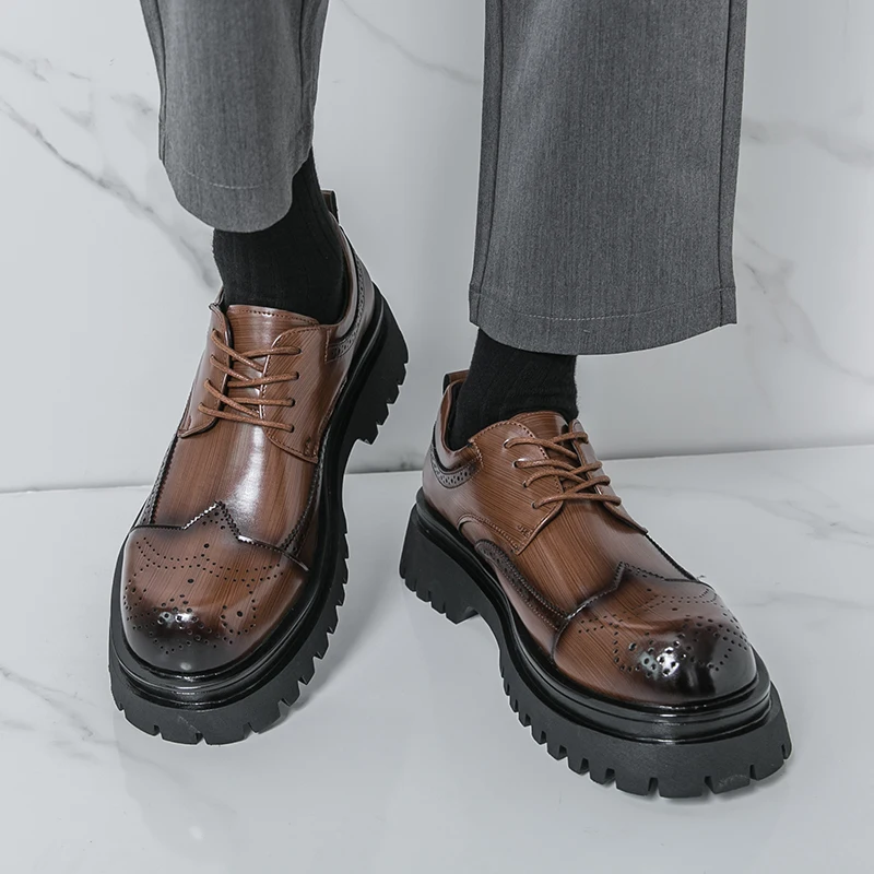 

Retro Men Classic Brogue Leather Shoes Dark Brown Thick-soled Durable Lace-up Busines Office Shoes Social Shoes Men Sizes 38-46