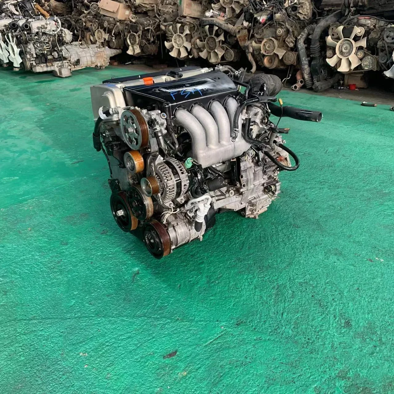 High quality 4-cylinder K24A used gasoline engine in stock