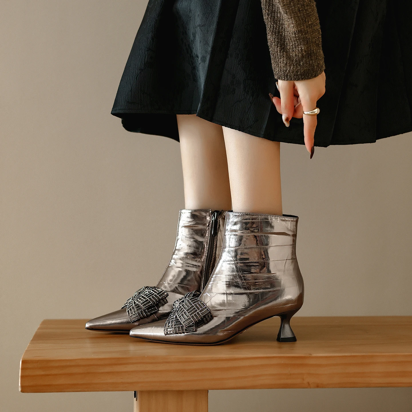 Handmade Genuine Leather Cowhide ﻿Ankle boots,Metallic Style Butterfly Knot Pointed Toe Womens Shoes,Sex High Heels