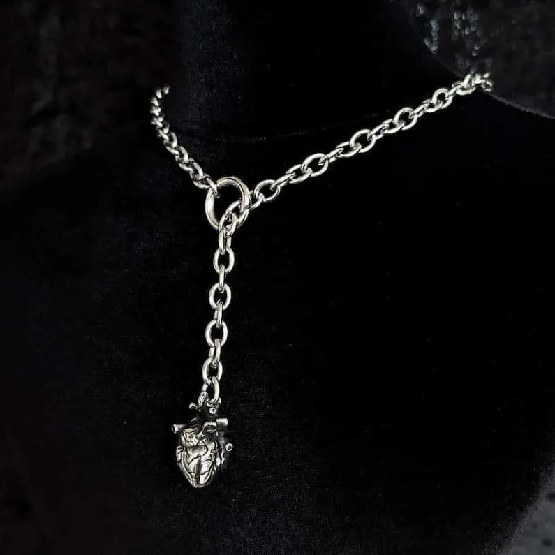 Slip Chain Necklace Anatomical Heart with Open Clasp in Stainless Steel 70cm