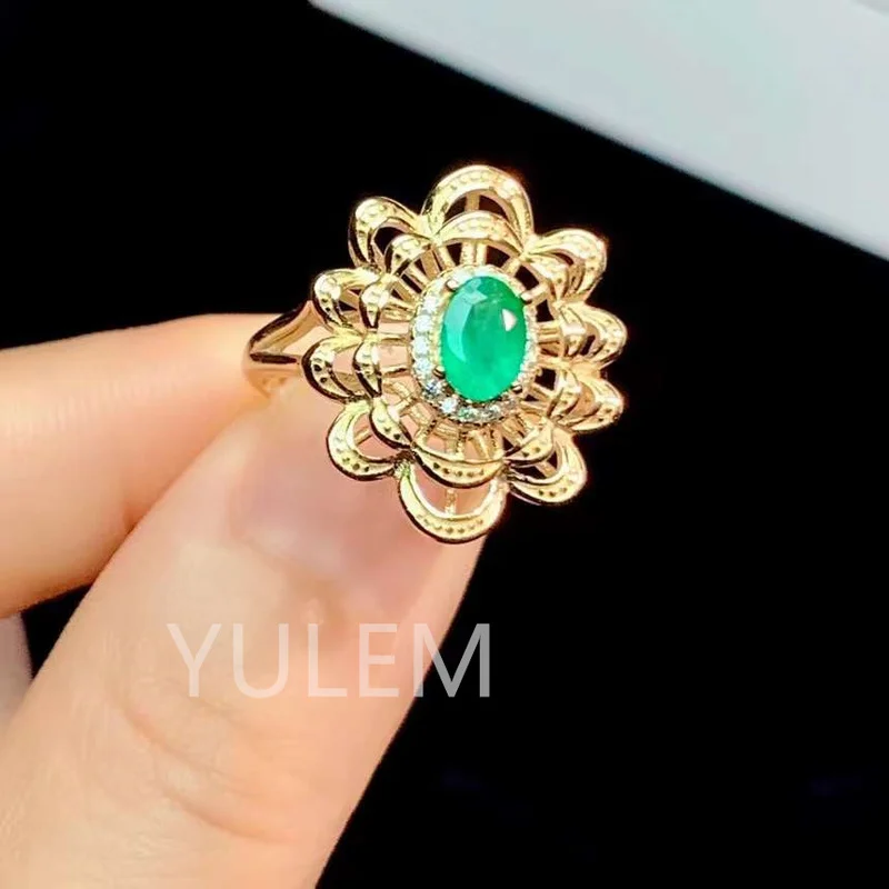 YULEM  Natural Emerald Ring Luxury Style 4X6mm 925 Silver Columbia Emerald with Silver 925 Fashion Design