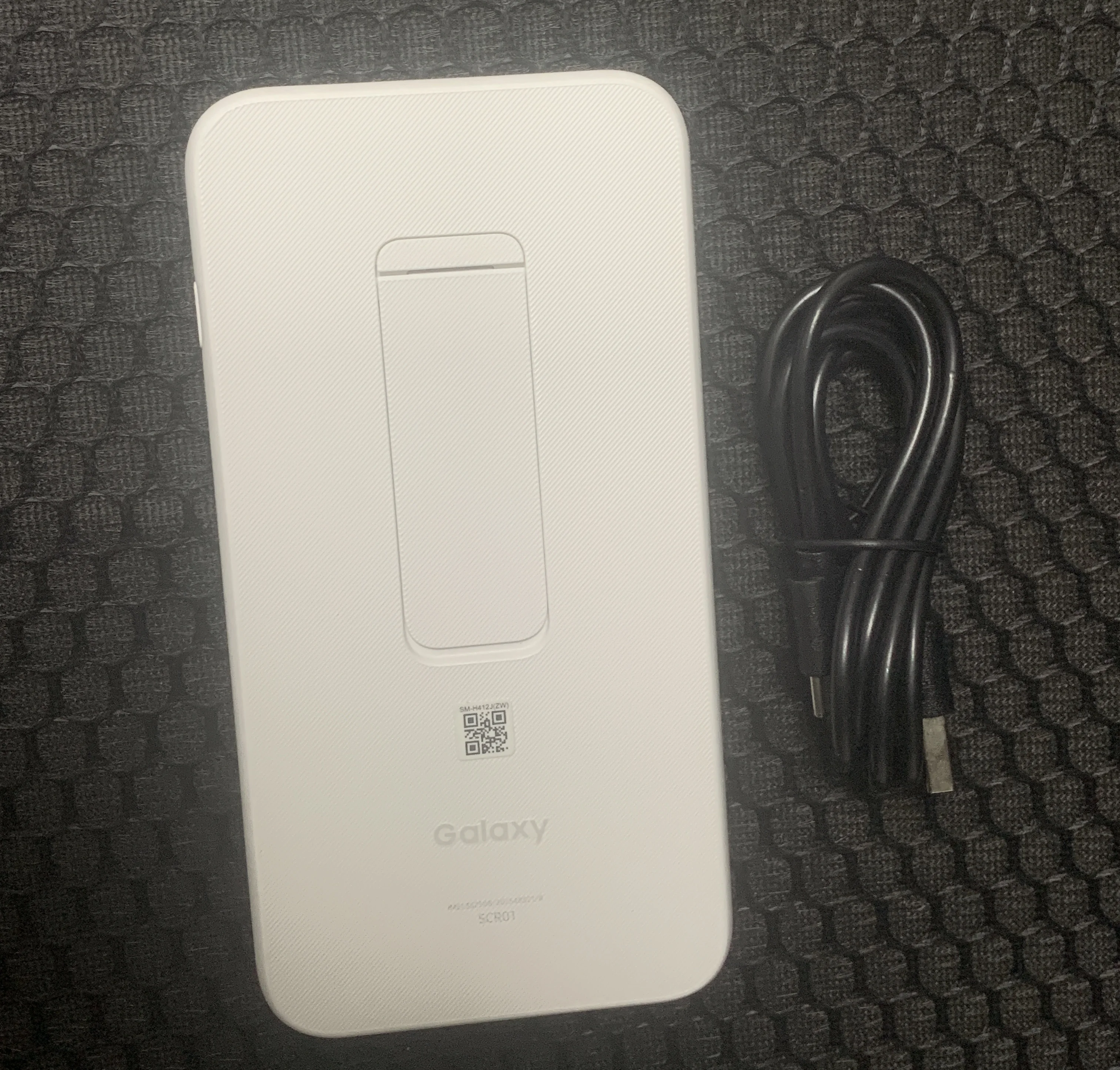 Unlocked Galaxy 5G Mobile WiFi SCR01(used 99%new)