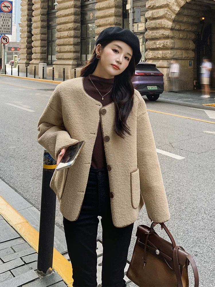 

Autumn Winter Korean Faux Lamb Wools Short Coat Women Vintage Round Neck Long Sleeve Faux Fur Jacket Elegant Femme Coat B35