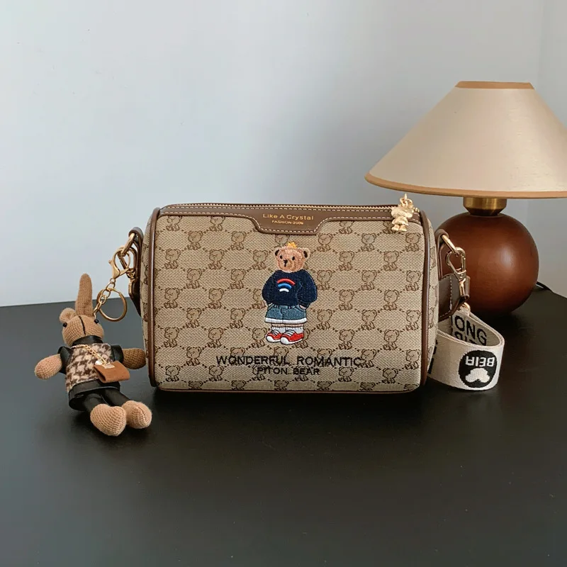 Borsa a tracolla in tela ricamata alla moda Borsa a tracolla casual da donna con texture e modello di orso dei cartoni animati