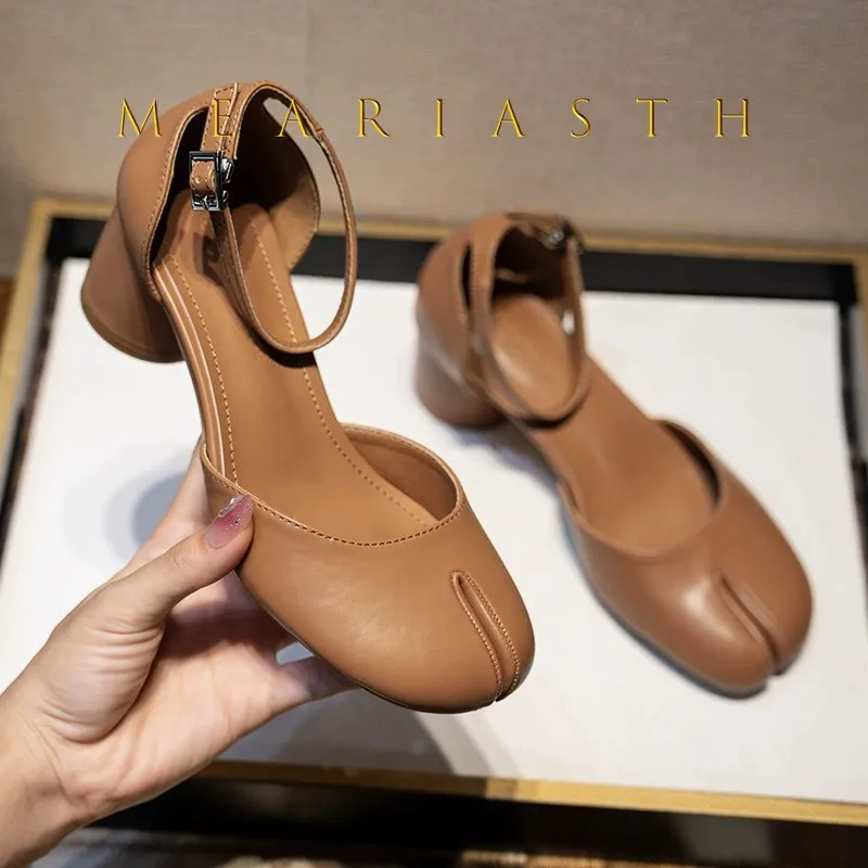 Brand Designer Tabi ninja high heels shoes woman ankle strap silver crack leather pumps split toe D'orsay mary janes shoes woman