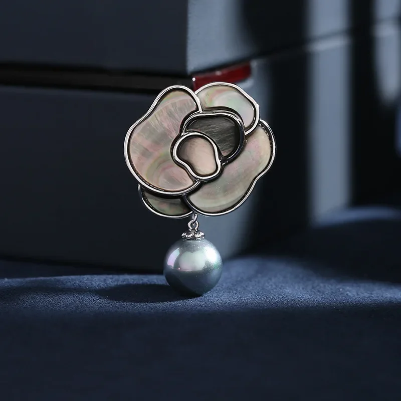 2025Элегантное и изысканное пальто, пальто, аксессуары, элитный женский стиль, бутоньерки, булавки