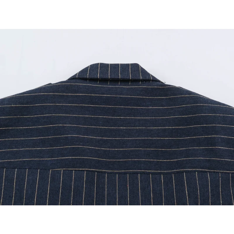 Gestreifter Damen-Blazer, kurz geschnitten, mit gekerbtem Revers, zweireihig, Metallknöpfe, Vintage-Militärstil, Herbst-Oberbekleidung – Detail 13