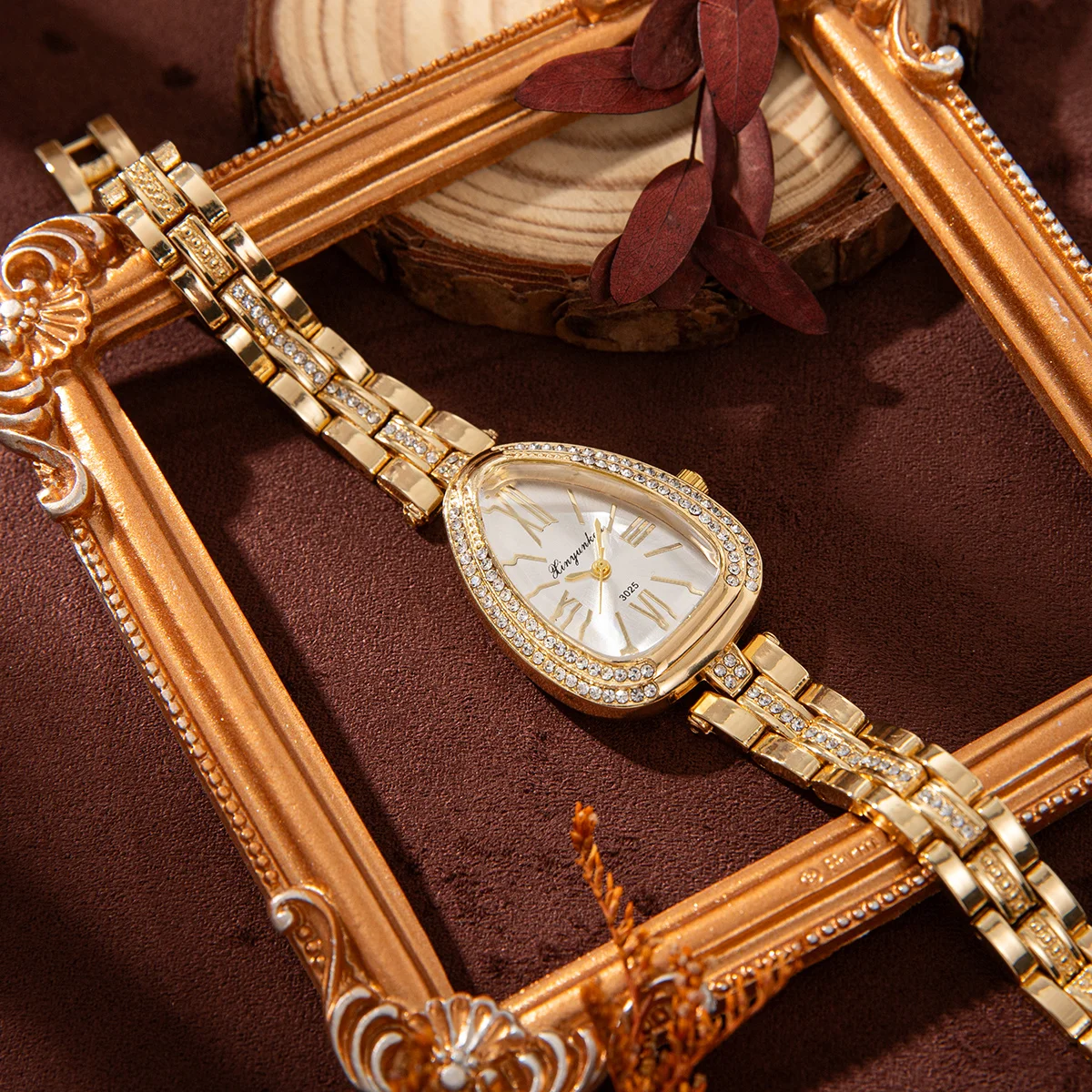 ساعة يد نسائية أنيقة - ساعة كوارتز ريترو على شكل دمعة كوارتز بمينا روماني بتصميم علامة تجارية فاخرة وإكسسوارات عطلة هدية #4