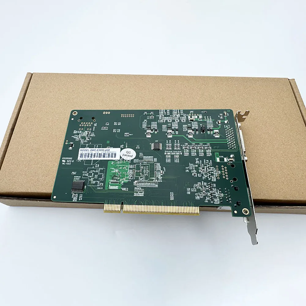 High-performance Motion Control Card 8-axis Motion Control Card DMC-E3032-A08