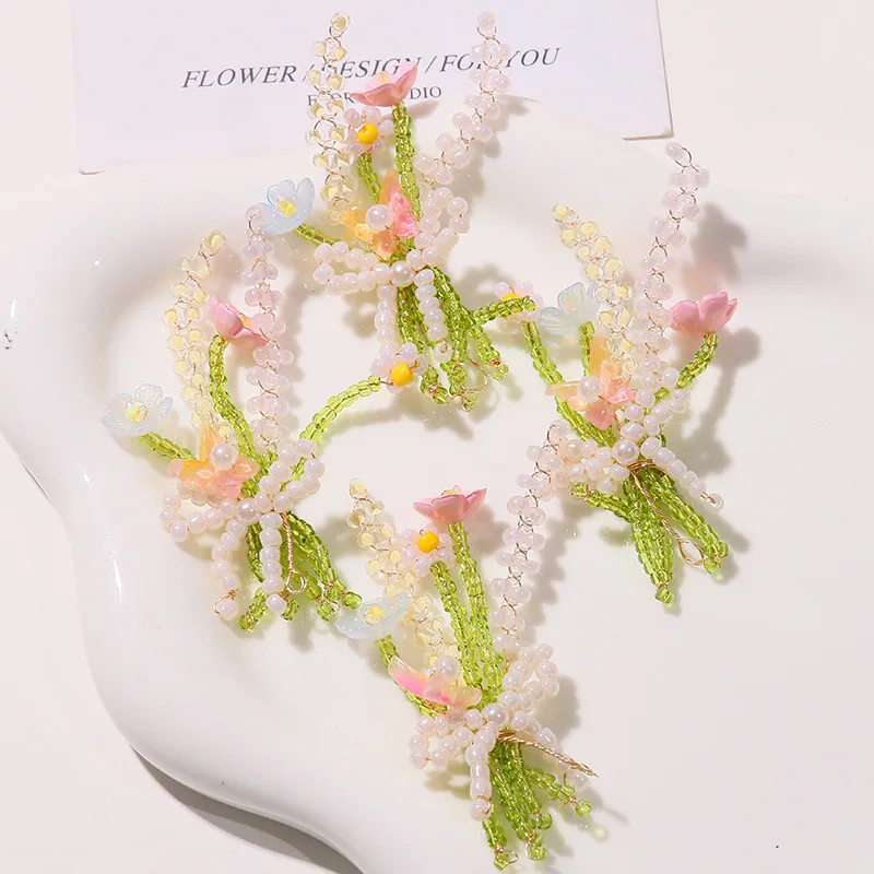 Clog Shoe Charms Handmade Beaded Flower Bouquet Clear Crystal 1 Piece Versatile Elegant Decor for Hats Bags Sandals