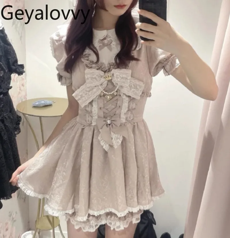 

Осеннее новое милое платье с высокой талией в японском стиле для девочек, массовое производство, платье с короткими рукавами и шортами с большим бантом, комплект из двух предметов