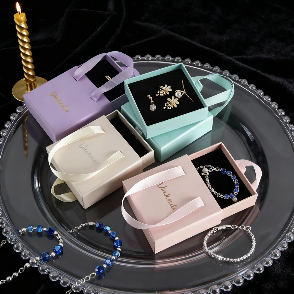 

50 шт., портативная коробка с ящиком, высококачественная шкатулка для драгоценностей, индивидуальный логотип, серьги, браслет, ожерелье, упаковка, коробка для хранения с ручкой, оптовая продажа