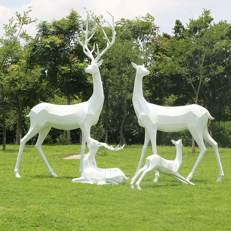 Commercial household outdoor garden geometric deer sculpture