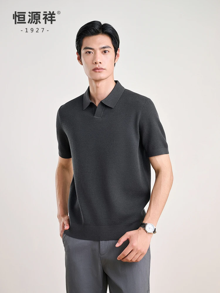 Fashionable Knitted Short Sleeve Woolen Sweater for Men Premium Spun Wool Embroidery Overhead Penguin Collar Texture Sensation