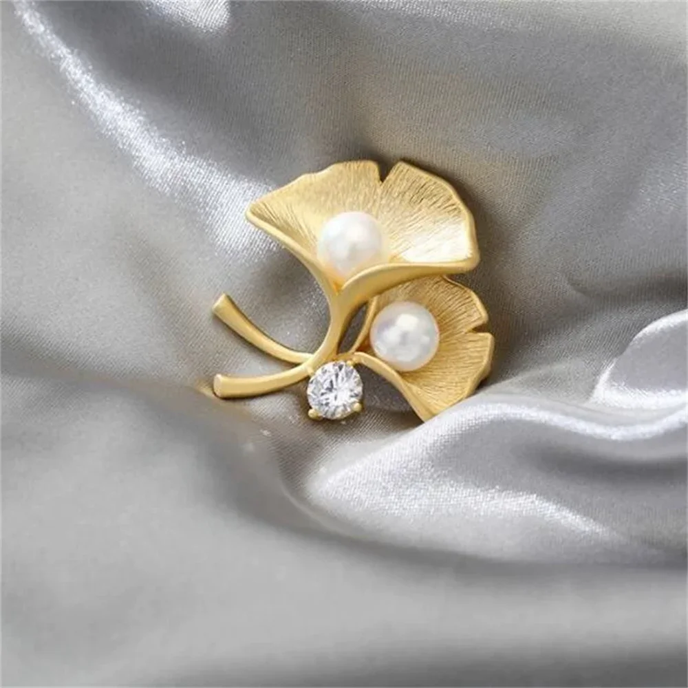 Shiny Gold Color Ginkgo Leaf Brooches Pins For Women Crystal Zircon Pearl Plant Brooch Corsage Wedding Party Clothing Jewelry