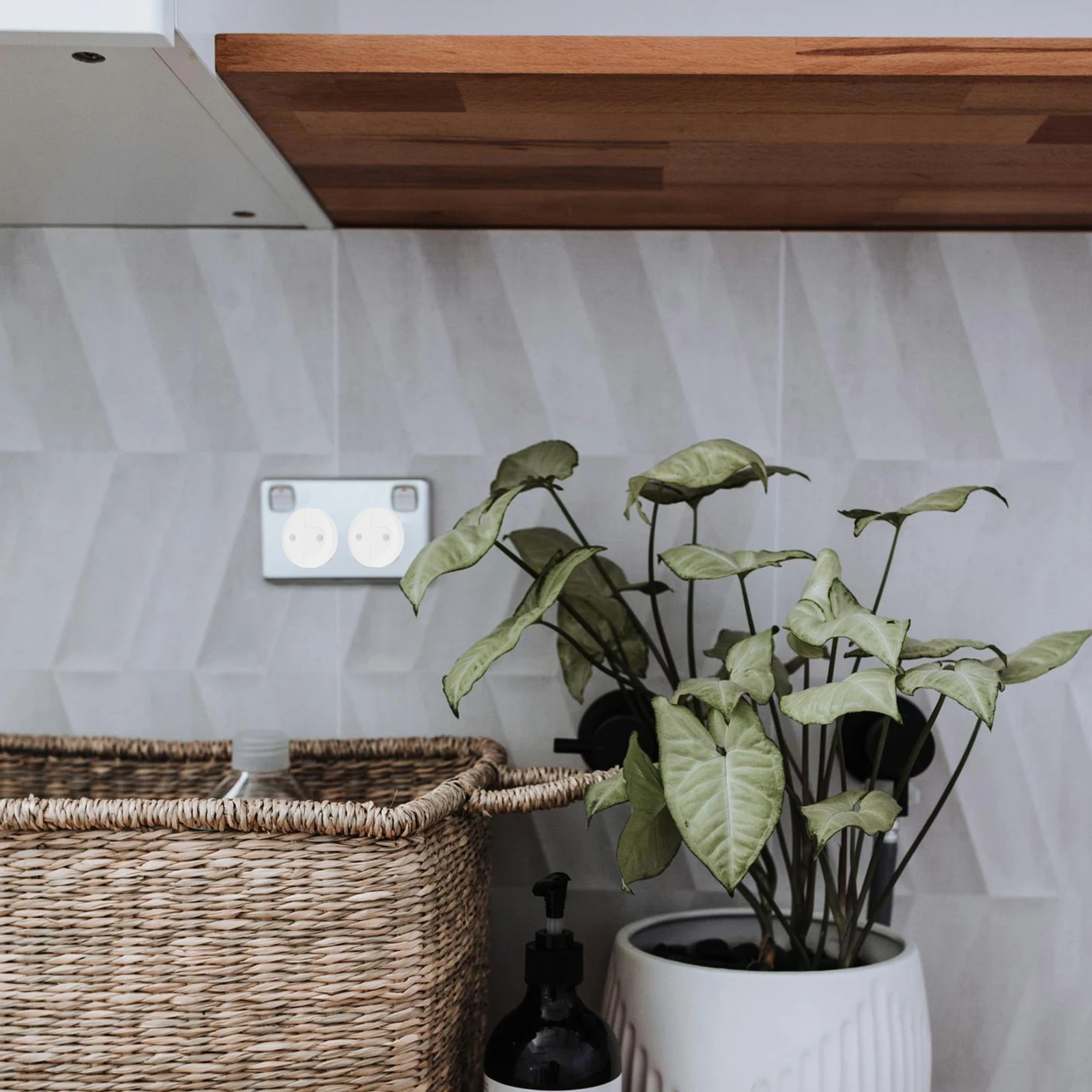 10 Buah Penutup Stopkontak Pelindung Soket Listrik untuk Rumah Sekolah Taman Kanak-kanak