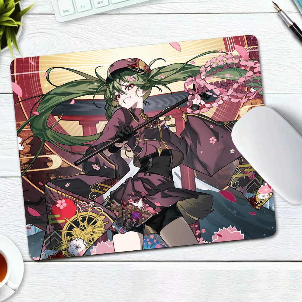 Маленький коврик для мыши VOCALOID Miku, компьютерный коврик для мыши, коврик для мыши для ноутбука, коврик для мыши, коврики для письменного стола, офисные аксессуары 21x26 25x30 см
