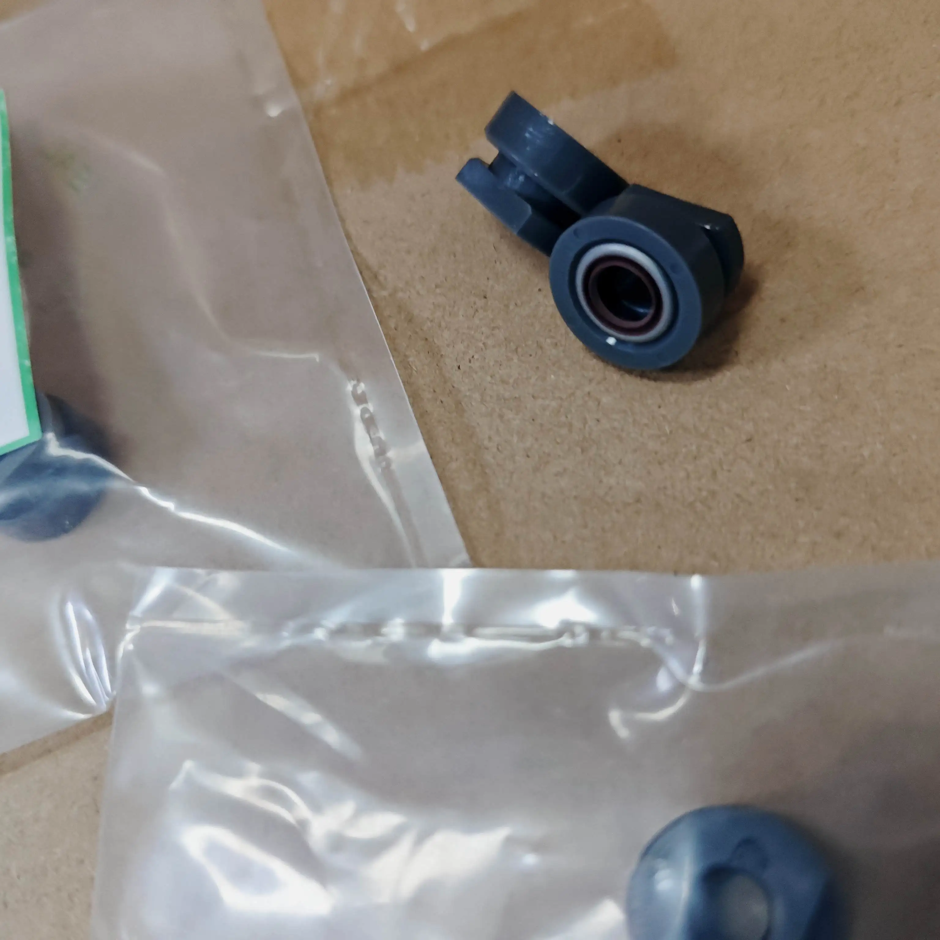 

12 шт. оригинальная новая втулка блока разработчика AA08-7628 для Ricoh AF 1015 2020 1113 1115 1018 2015 2018 220 270 1600 2000 часть копировального аппарата