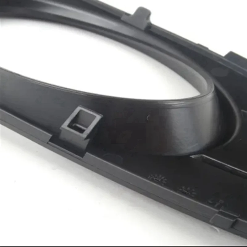 

Automobile Front Bumper Fog Lamp Frame Grille Fog Lamp Cover For Mercedes-Benz CLK-Class W209 2098850323 2098850423-M54K