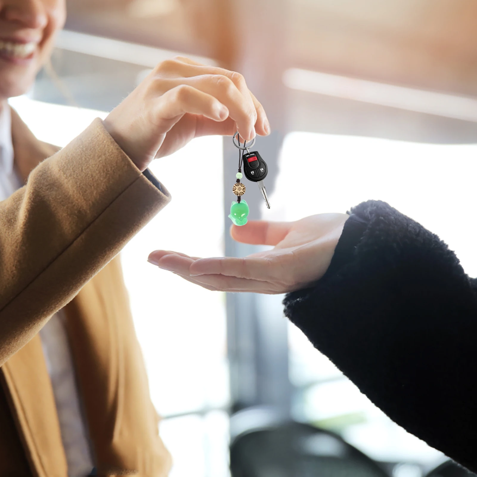 

2Pcs Jade Fox Pendants Exquisite Lightweight Stone Carvings for Phone Bag Decoration Green Pink Keychain Accessories