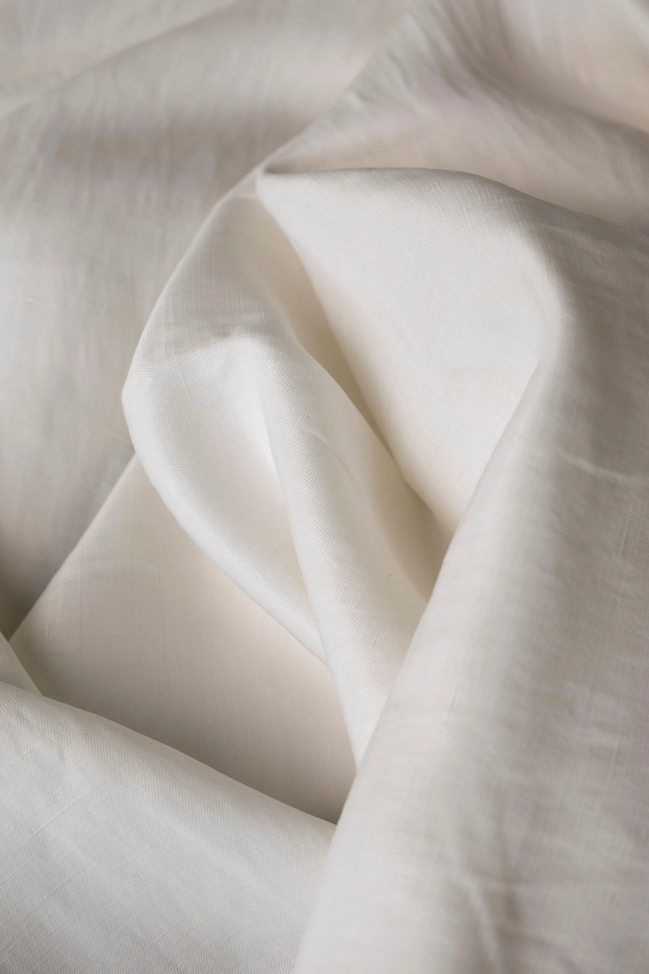 Copper ammonia linen satin - not thick and opaque designer fabric for high class shirt dresses