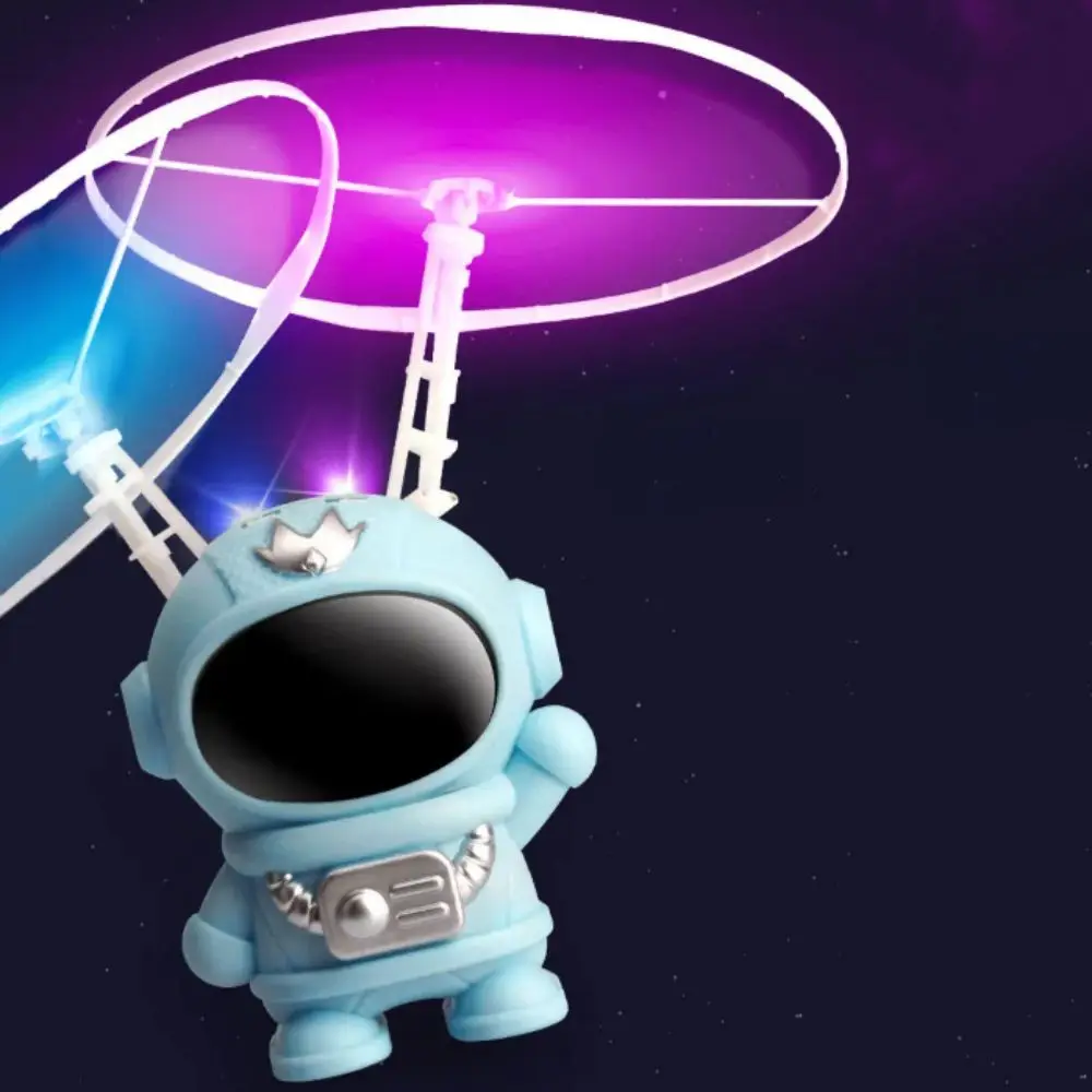 หุ่นยนต์การ์ตูนนักบินอวกาศ ชาร์จผ่าน USB บินได้ มีไฟหลากสีสัน หมุนได้ ไจโรปีกคู่ ไจโรปลายนิ้ว ของเล่นเด็ก