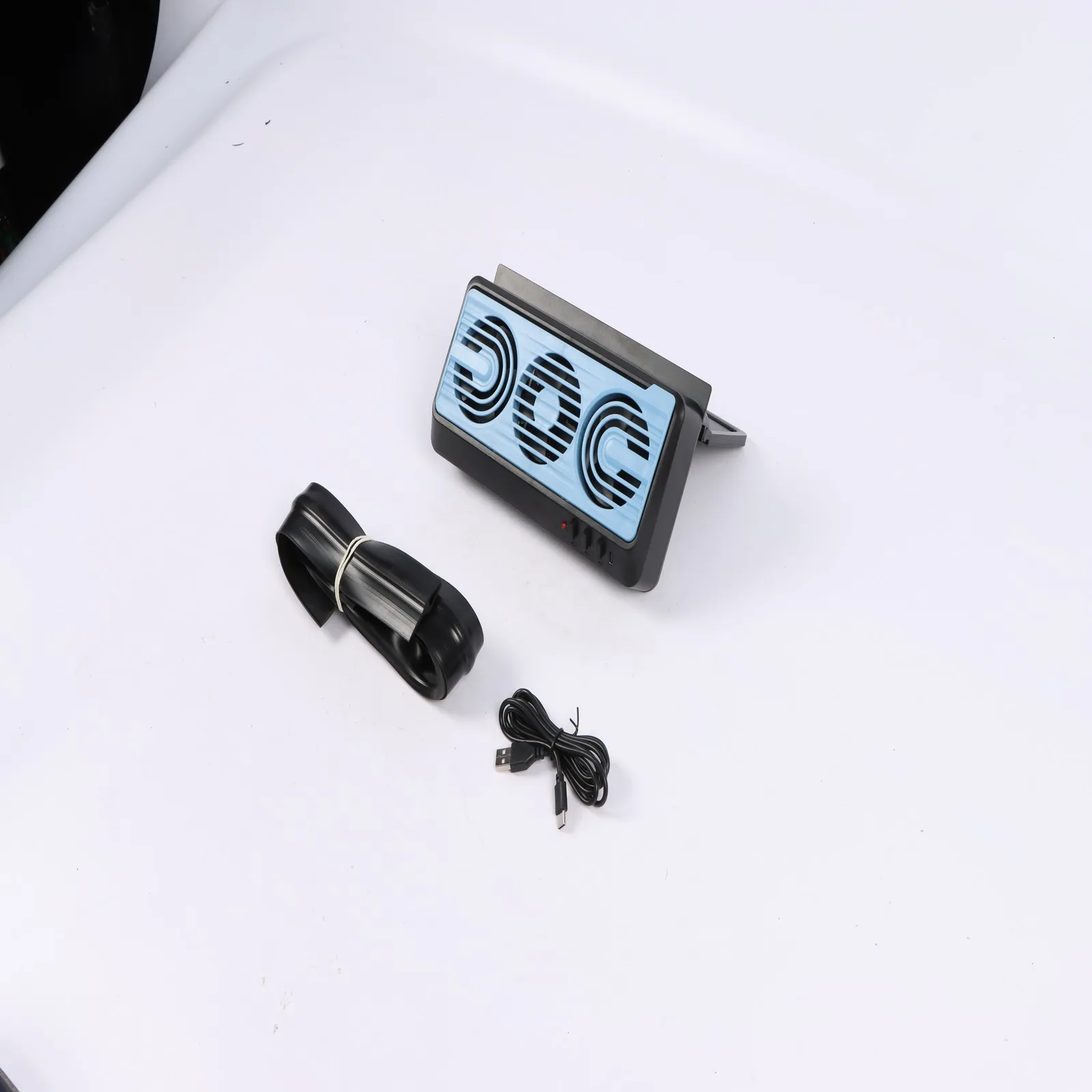 

1pc Car Mounted Solar Fan Exhaust Ventilator 5V 1.2A 5W For Universal Vehicles