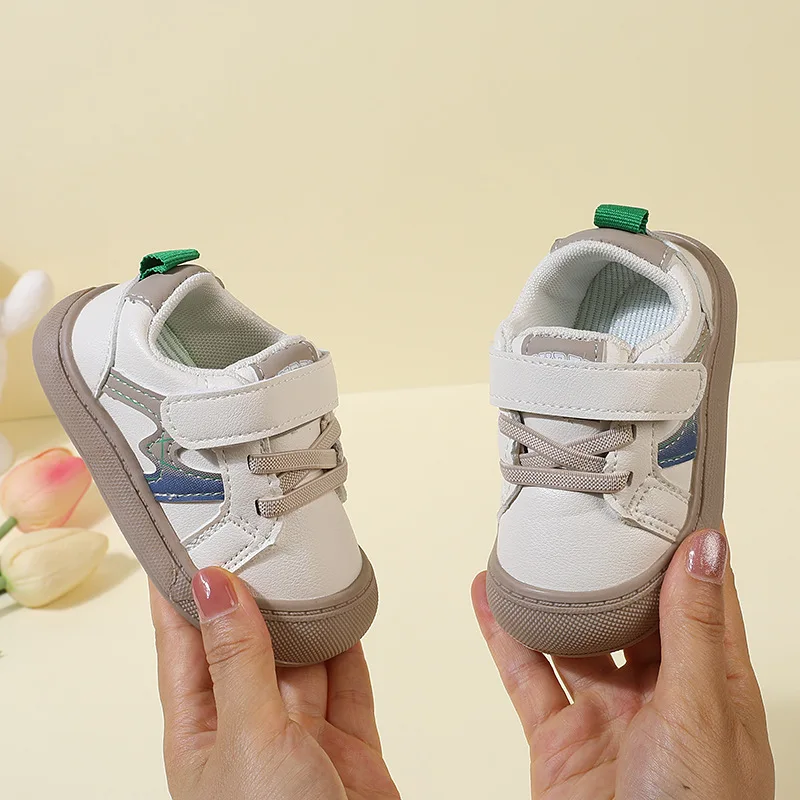 Sepatu anak laki-laki, sepatu bayi baru sol lembut napas nyaman Anti Slip sepatu kanvas anak-anak jaring serbaguna sepatu anak laki-laki mode sederhana kasual