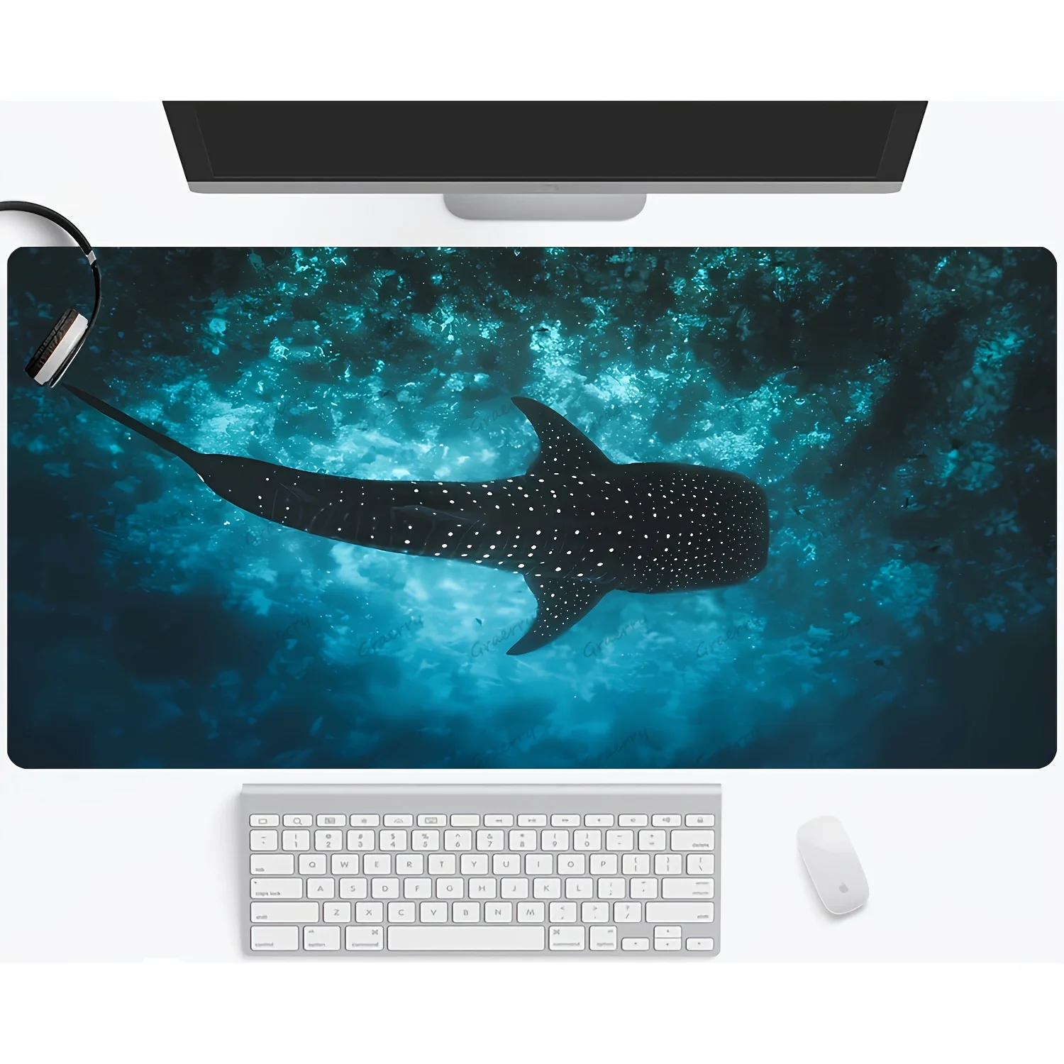

Whale ocean mouse pad, anti-slip rubber base, sewn and locked, durable and beautiful, suitable for office and home decoration