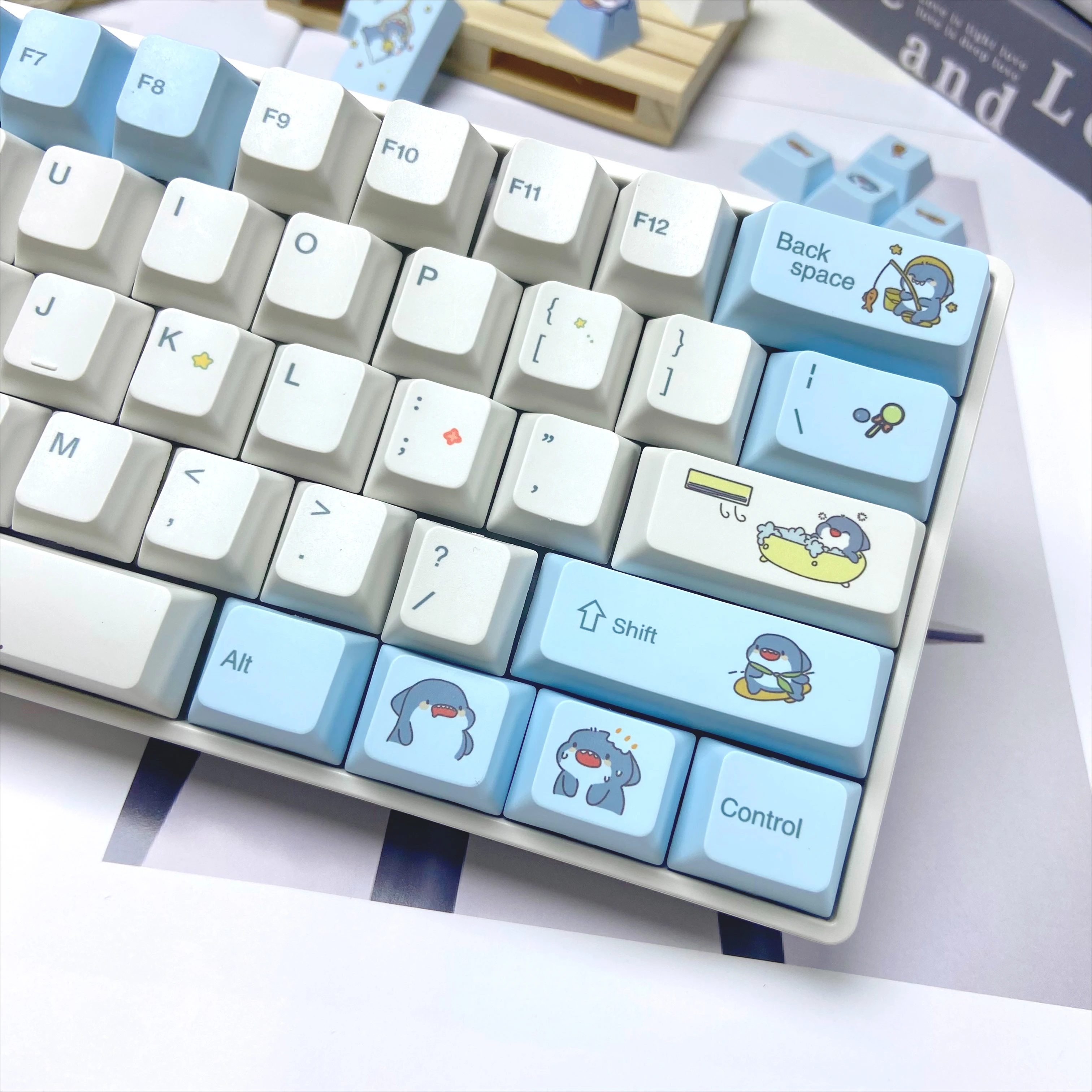

Cute Shark Blue Keycaps Set English Korean Cherry Profile Key Caps Customized Mechanical Keyboard Gaming Office Work
