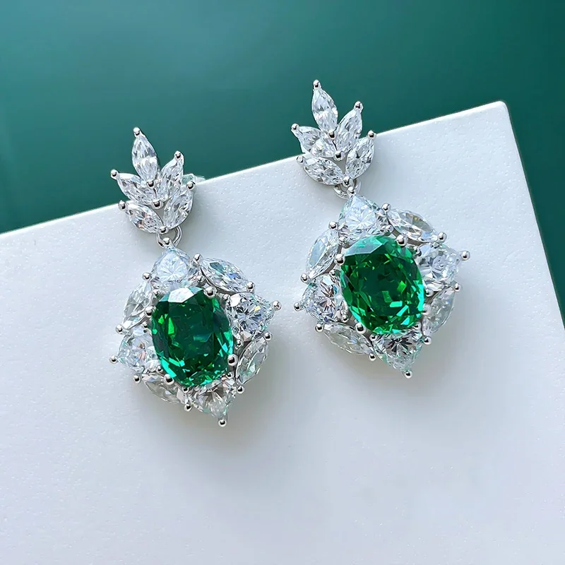 2024 Gorgeous Women\'s Green Cubic Zirconia Earrings for Engagement Wedding Sparkling Dangle  Elegant Lady Jewelry Gift