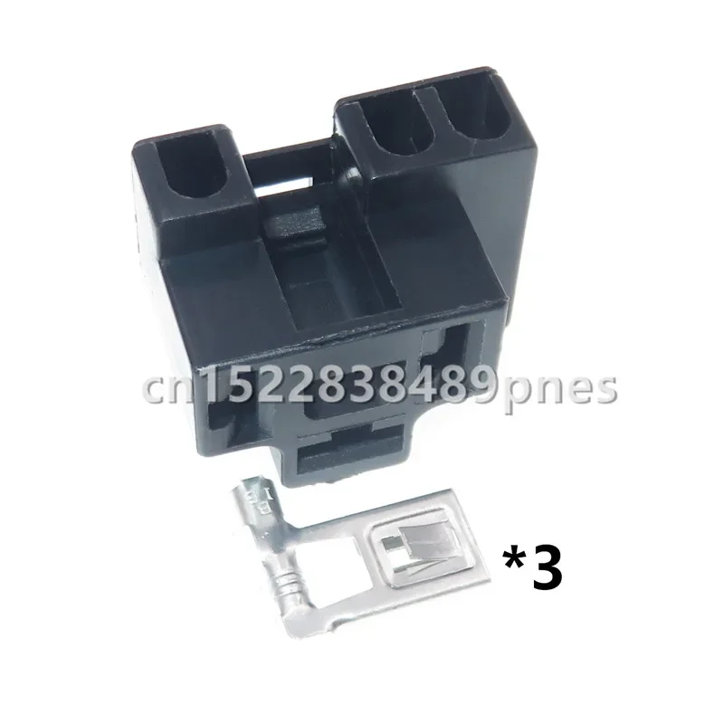 3 Pole Automobile H…