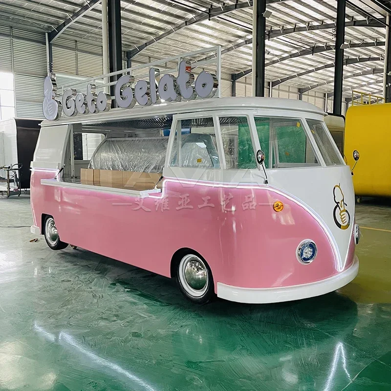 Retro food truck Multifunctional food catering truck Mobile coffee ice cream sales truck