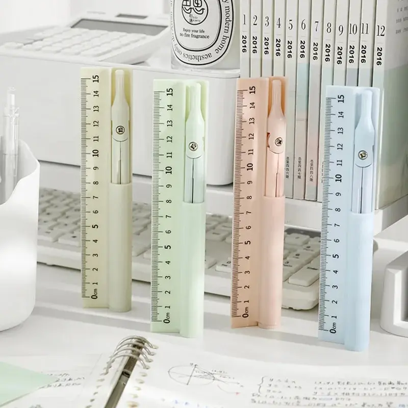 

A 3-in-1 multifunctional compass and ruler set, an aesthetic drawing tool suitable for primary and middle school students