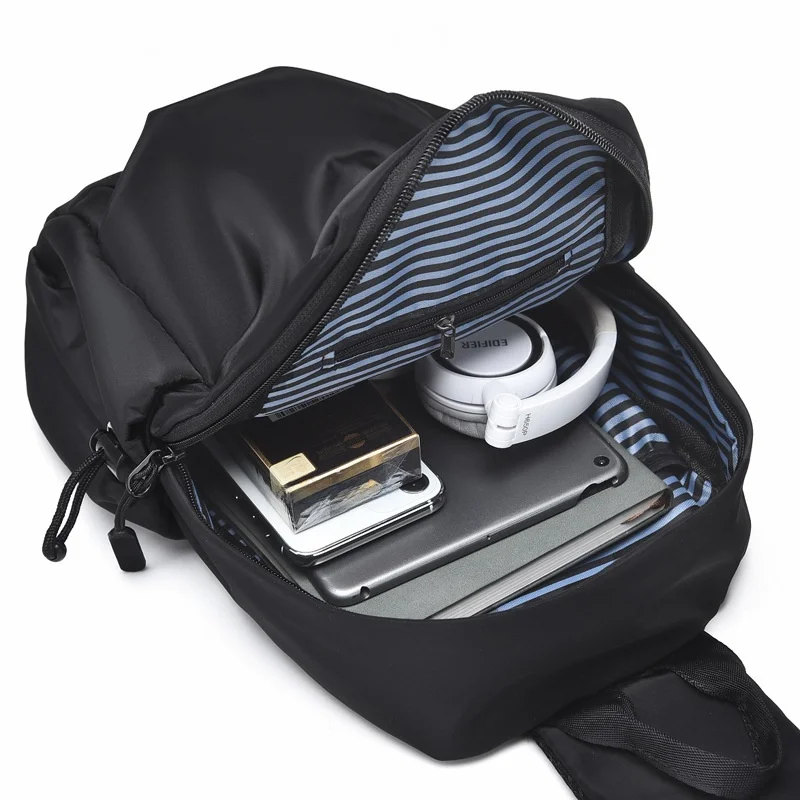 

2023 New Men's Crossbody Bag Casual Large Capaci Waterproof Nylon Single oulder Bag for Youth Leisure Scenarios