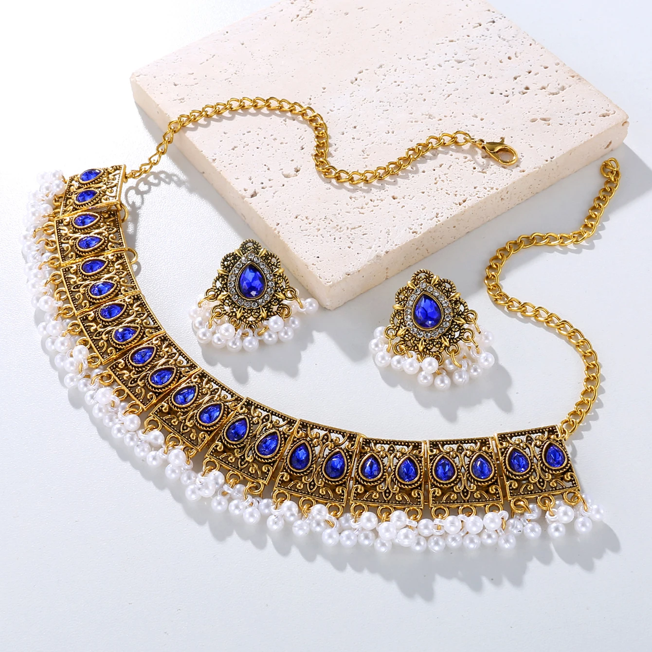 Luxury Vintage Indian Jewelry Set Antique Gold Plated Crystal Zircon Necklace Earrings Sets Ethnic Bridal Wedding Bijoux Gifts