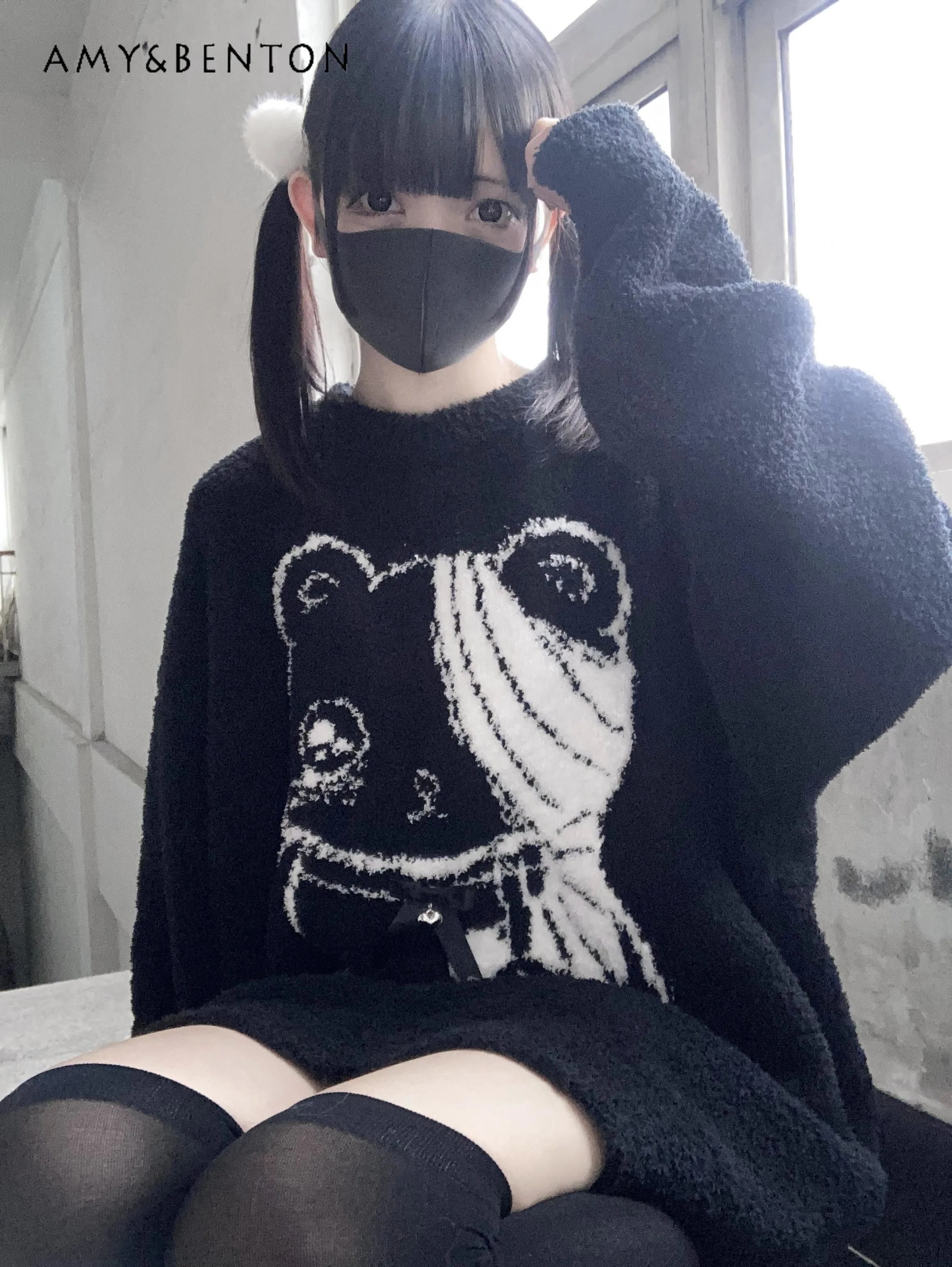 

Japanese Sweet Cartoon Embroidery Sweater Winter Women Mine Goth Slim Oversized Sweater Y2K Printed Harajuku Black Pullover