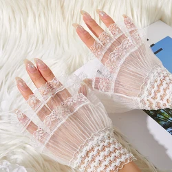 1/2Pcs Manicure Photo Lace Decorative Cuff Double-layer Mesh Horn Sleeve Nail Showing Posing Sleeve DIY Shooting Background Prop