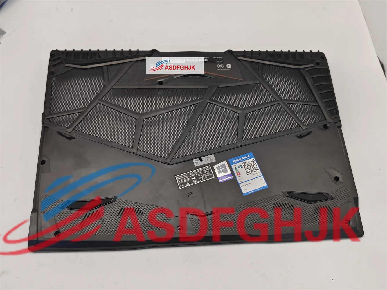 Suitable for MSI GL65 GP65 MS-16U1 16U5 16U7 New original top cover laptop rear cover D housing 6U1D223D37