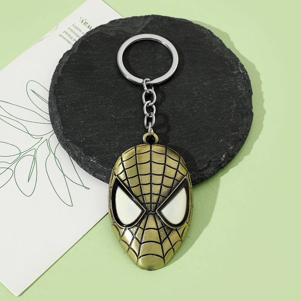 Avengers Spiderman Schlüsselanhänger Modischer Charm Superhelden-Spiderman-Masken-Anhänger Auto-Schlüsselring Accessoire Trendiges Geschenk für Männer – Detail 5