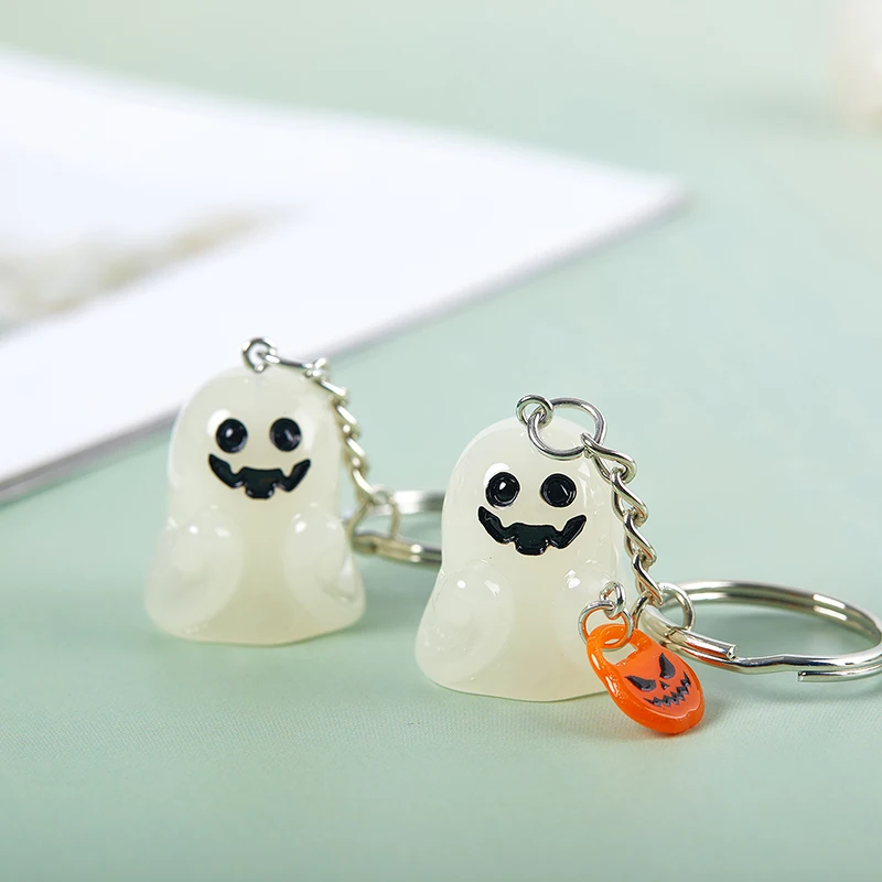 Halloween Charms Resin Glow In Dark Keychain 3D Ghost With Corn Candy Pumpkin Keychain Pendant