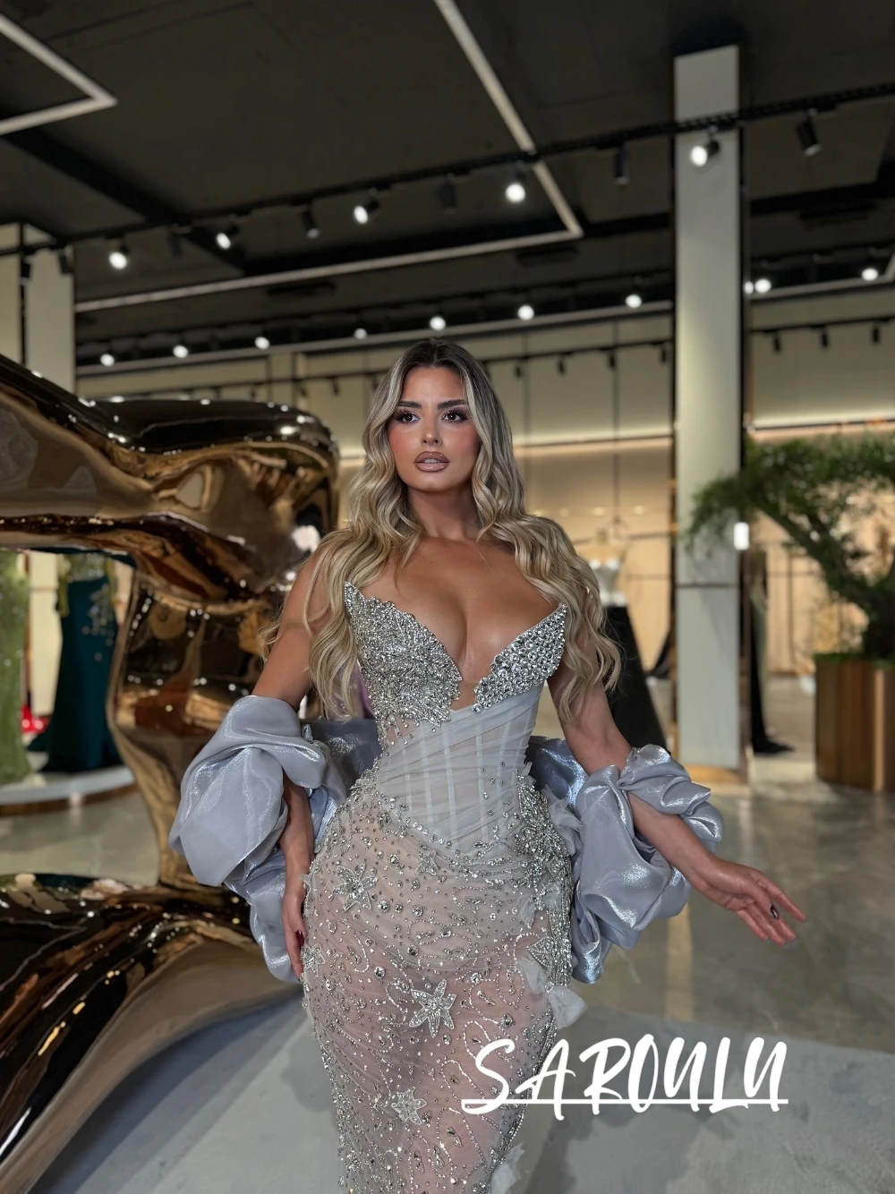 

Luxury Silver Crystal Beaded Deep V Neck Mermaid Evening Gown Oversized Sleeve Sheer Formal Sexy Glitter Prom Dress With Train