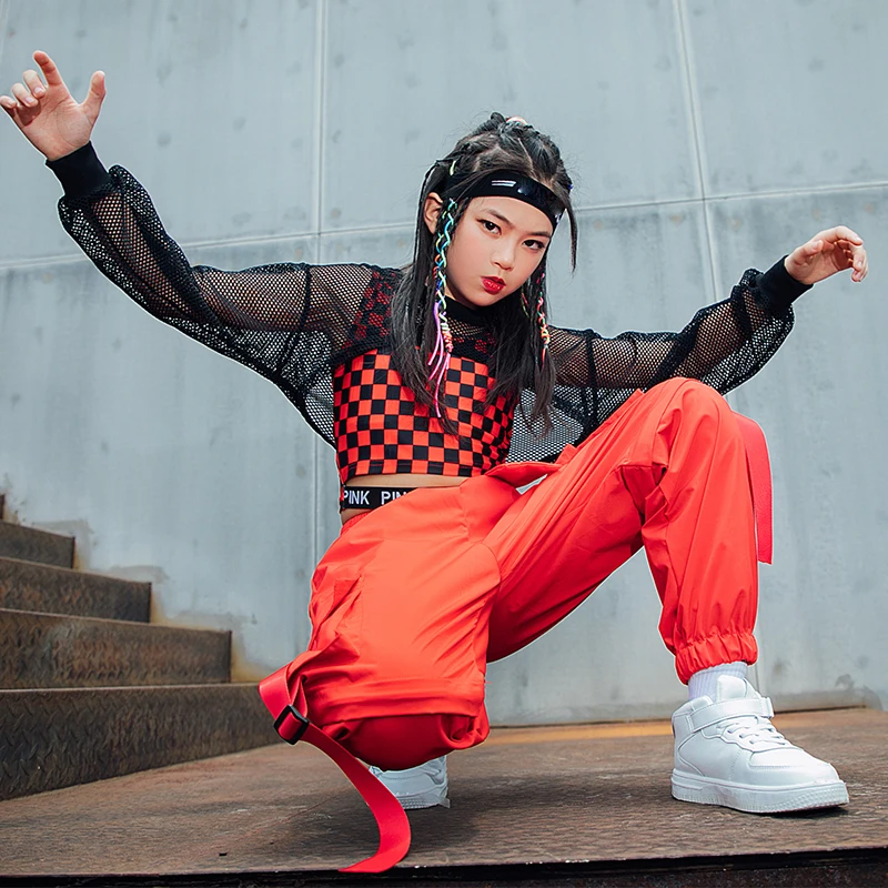 Traje de Hip hop de baile moderno para niñas, ropa de cadera para niños, trajes de baile callejero de Jazz, Tops cortos de malla negra, pantalones Cargo rojos, 2023